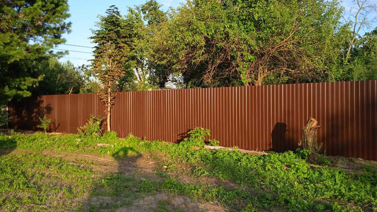 Заборы из профнастила 